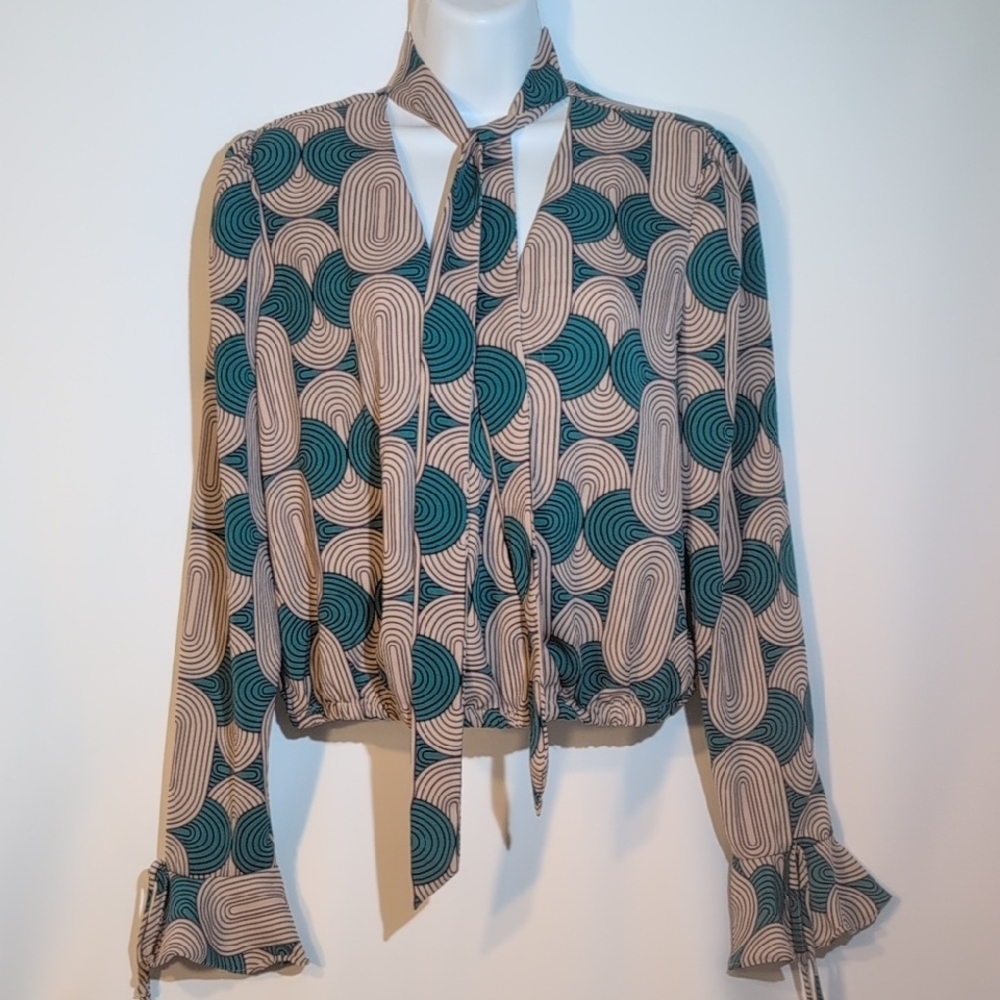Patterned Teal and Beige Women's Top